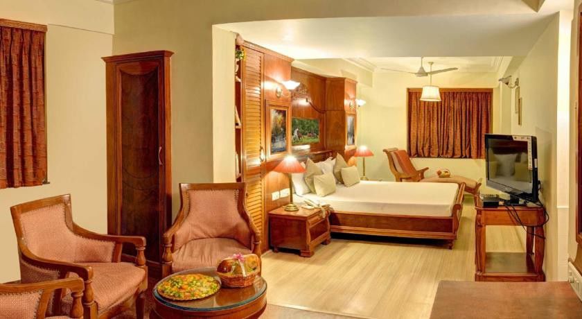 Hotel Pinnacle Ahmedabad Extérieur photo