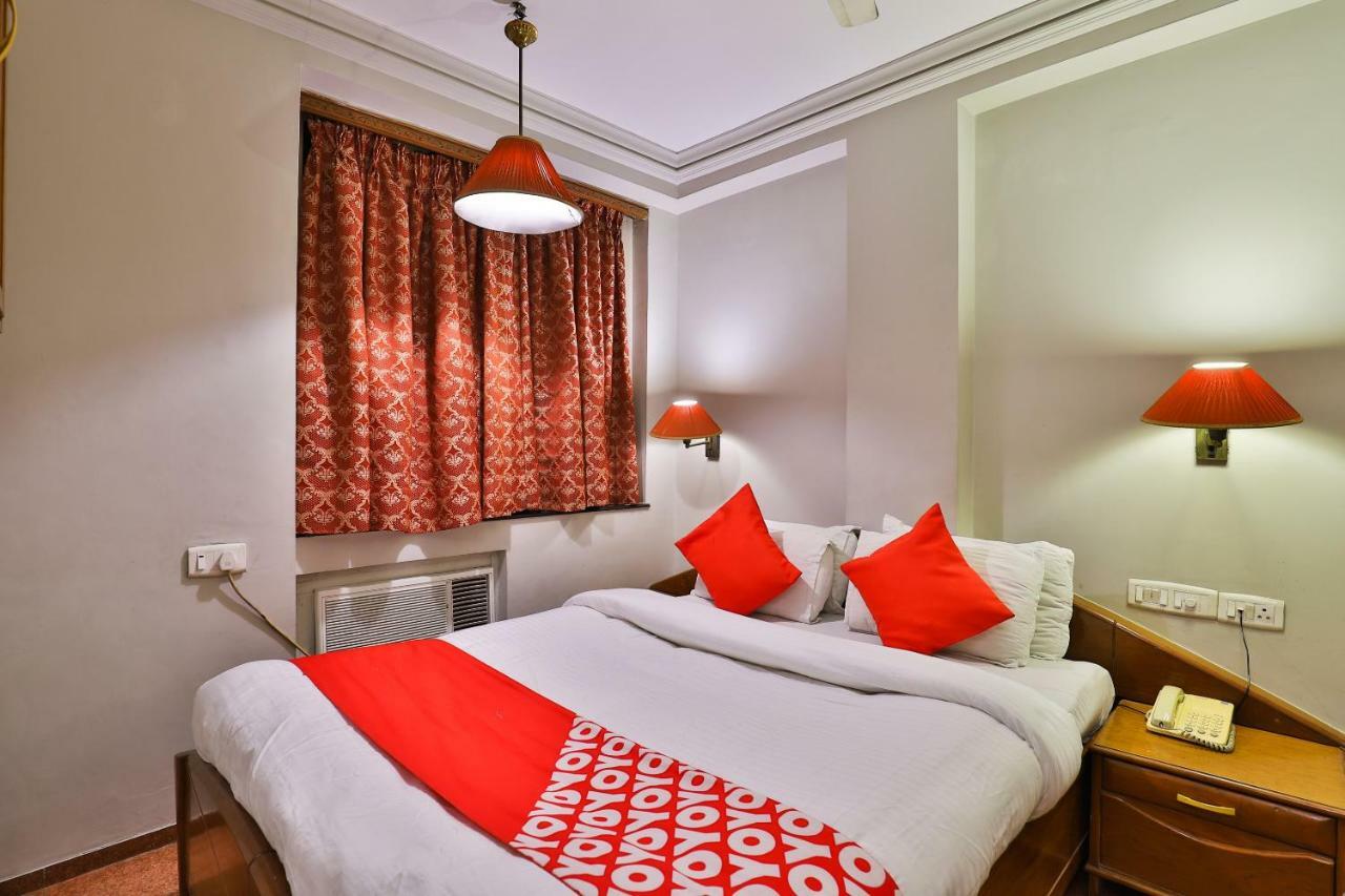 Hotel Pinnacle Ahmedabad Extérieur photo